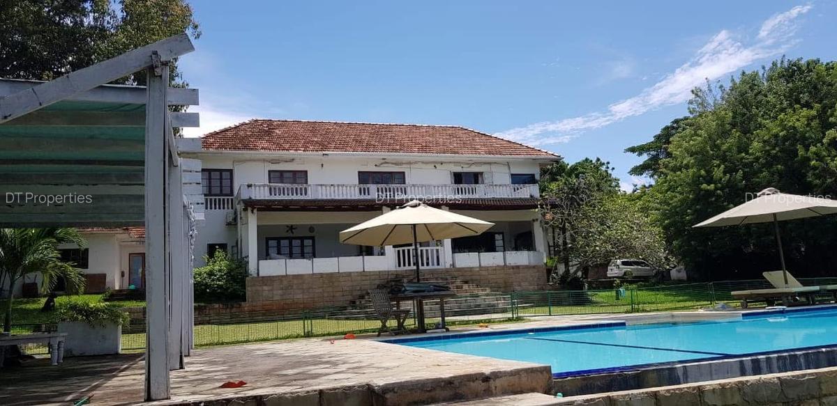 4 Bed House with En Suite at Nyali - 2