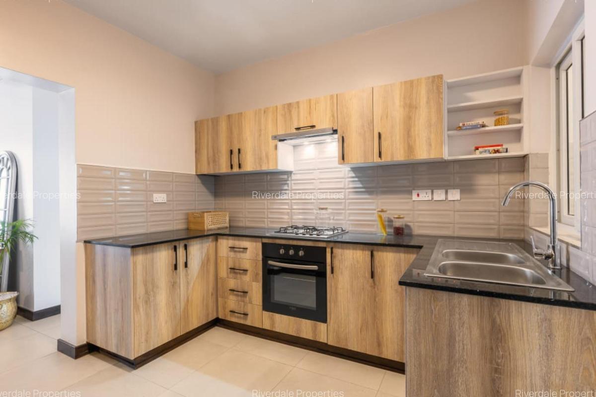 3 Bed Apartment with En Suite in Syokimau - 5