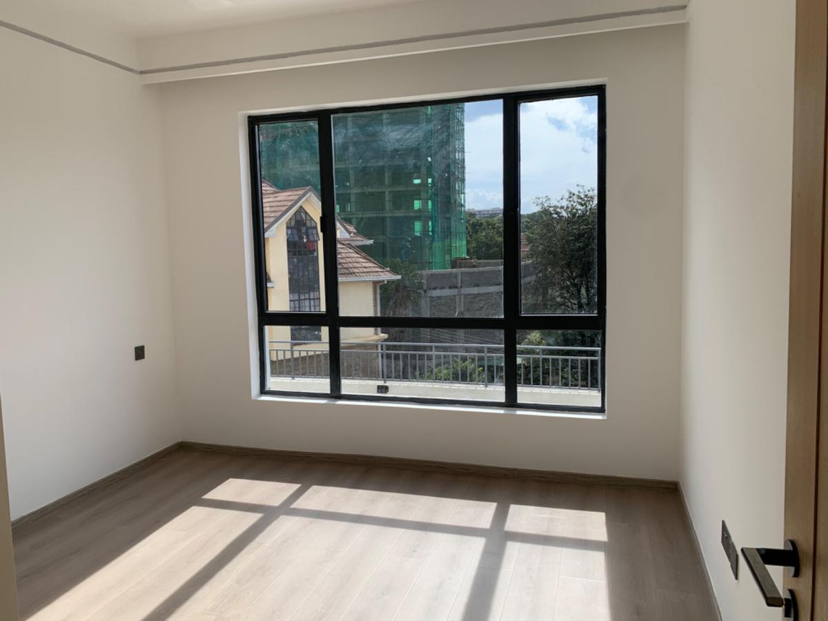 2 Bed Apartment with En Suite in Kilimani - 14