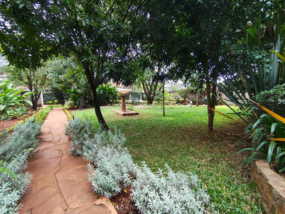3 Bed House with En Suite at Runda - 5