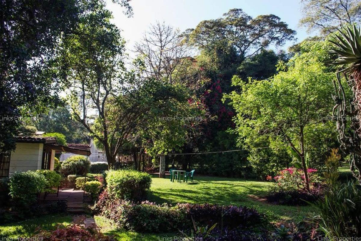 1 Bed House with En Suite at Hardy Area - 4