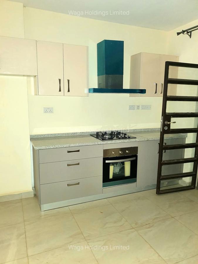 3 Bed Apartment with En Suite at Phase 2 - 8