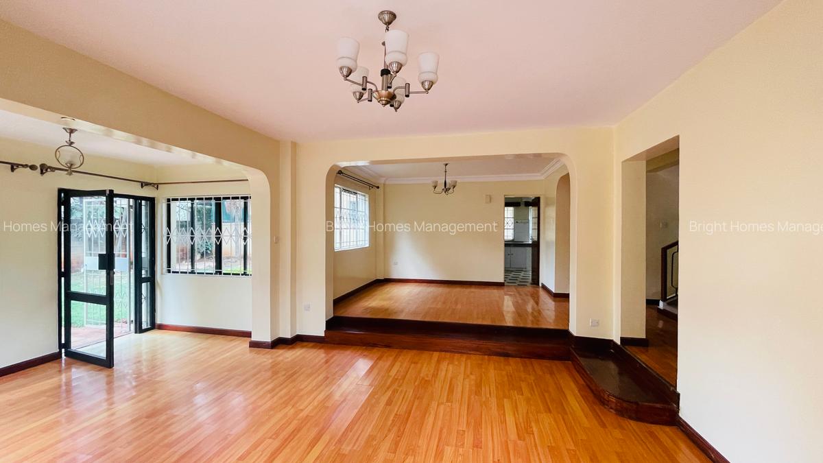 5 Bed Townhouse with En Suite in Lavington - 9
