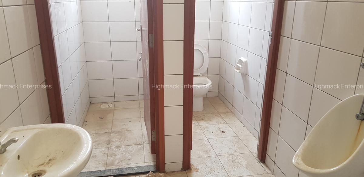 5,000 ft² Warehouse with Service Charge Included at Enterprise Road - 3