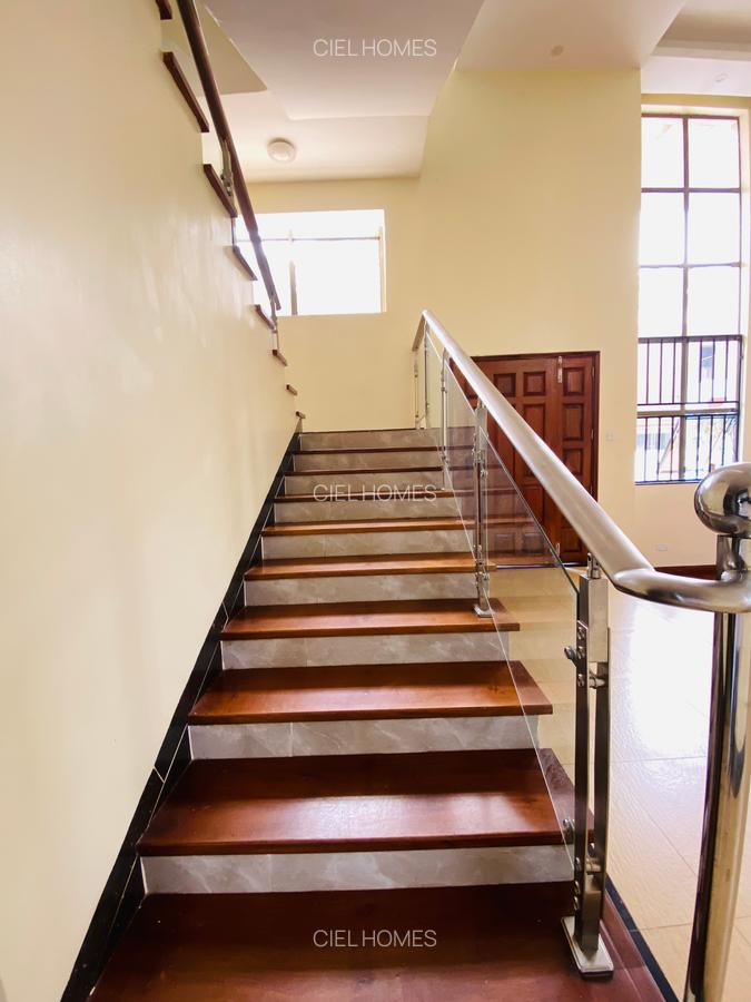 5 Bed Villa with Staff Quarters at Chalbi Drive - 12