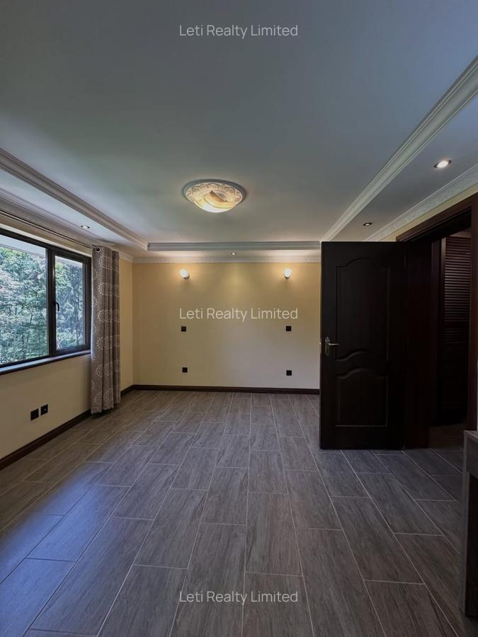 5 Bed Townhouse with En Suite in Lavington - 8