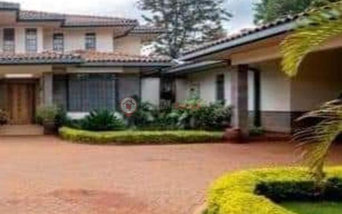 5 Bed Townhouse with En Suite at Muteero Estate - 2