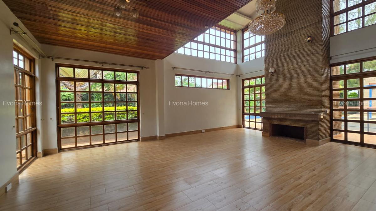 4 Bed House with En Suite in Runda - 14