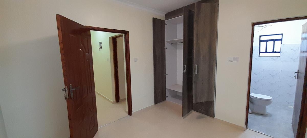 3 Bed House with En Suite at Rimpa - 18