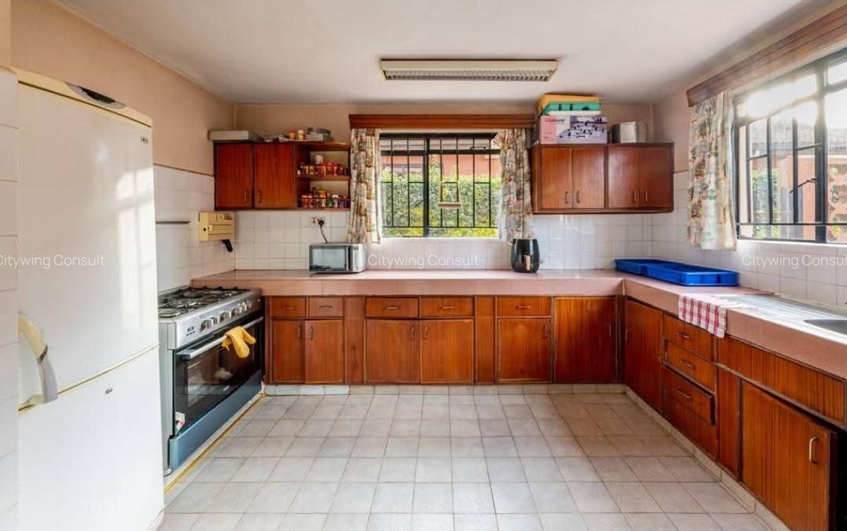 4 Bed House with En Suite at Waiyaki Way - 11