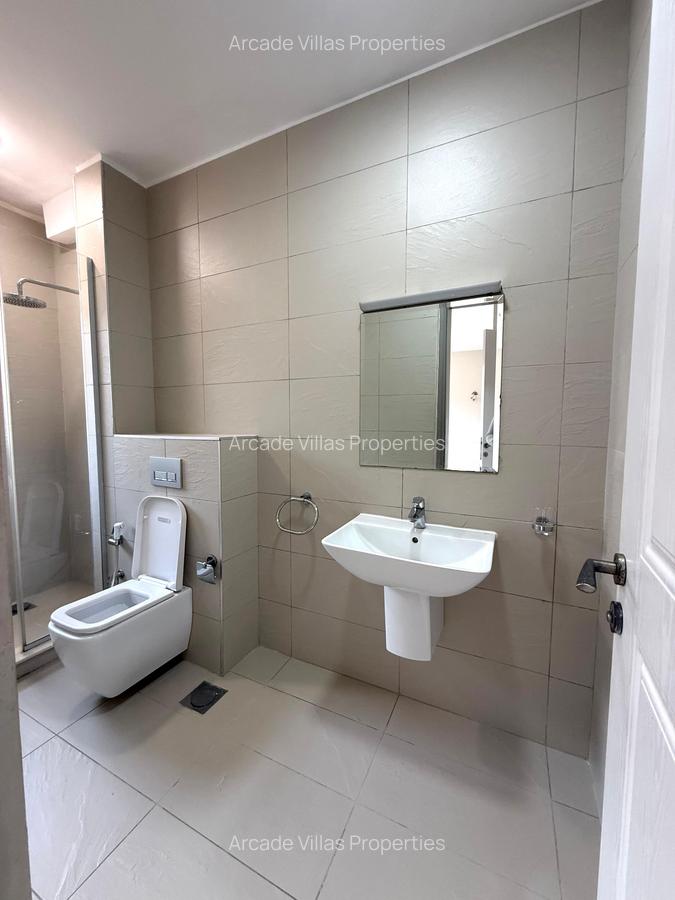 2 Bed Apartment with En Suite in Kilimani - 10