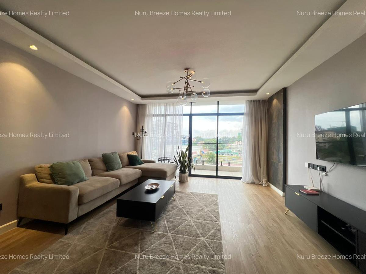 3 Bed Apartment with En Suite in Brookside - 1