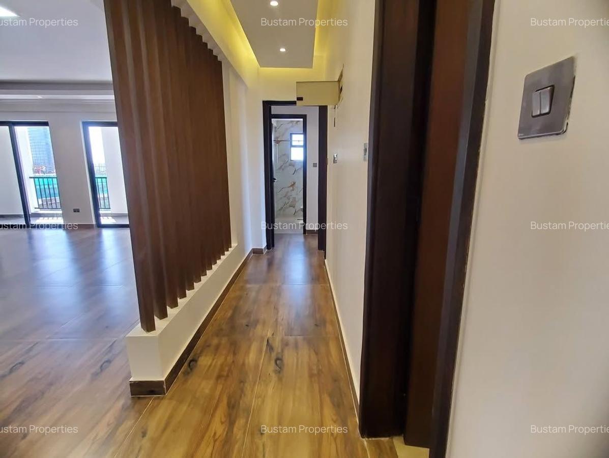 Serviced 2 Bed Apartment with En Suite in Brookside - 10