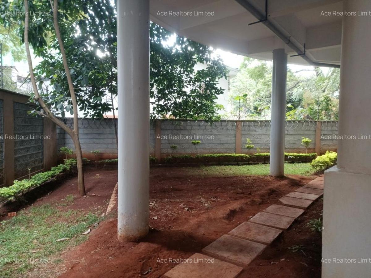 2 Bed Apartment with En Suite at Siaya Road - 14