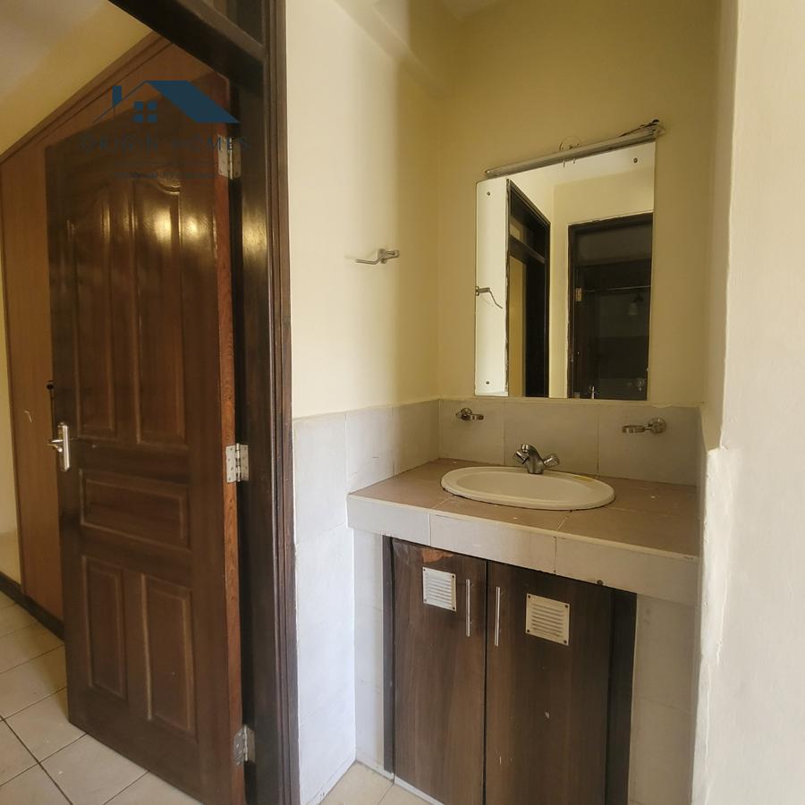 2 Bed Apartment with En Suite at 1St Avenue Parklands - 10