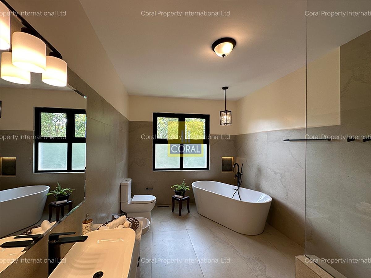 5 Bed House in Runda - 18