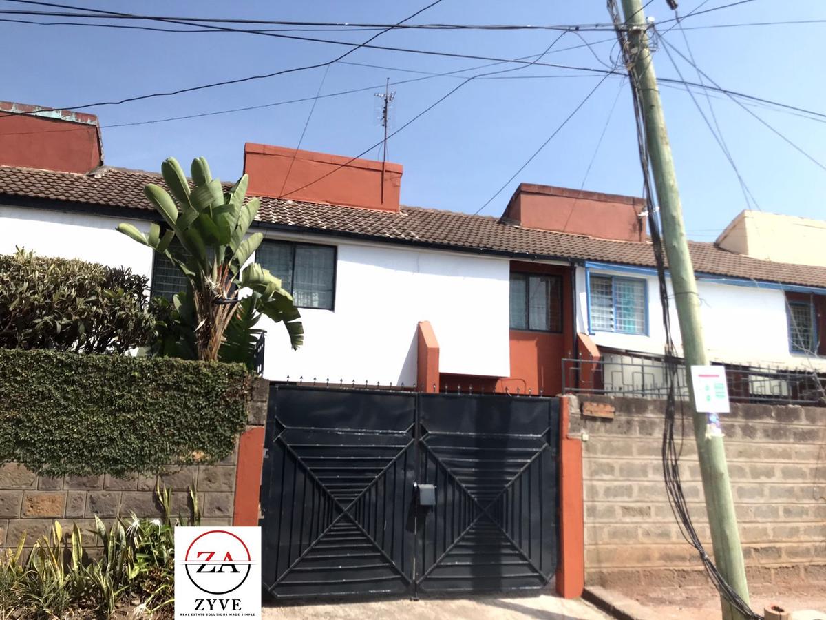 4 Bed Townhouse with En Suite in Donholm - 2