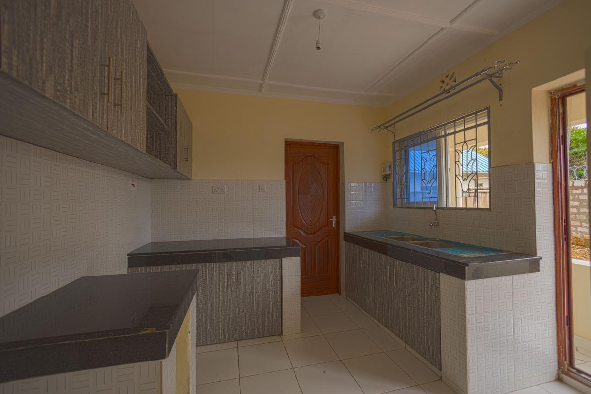 3 Bed House with En Suite at Kona Ya Musa - 6