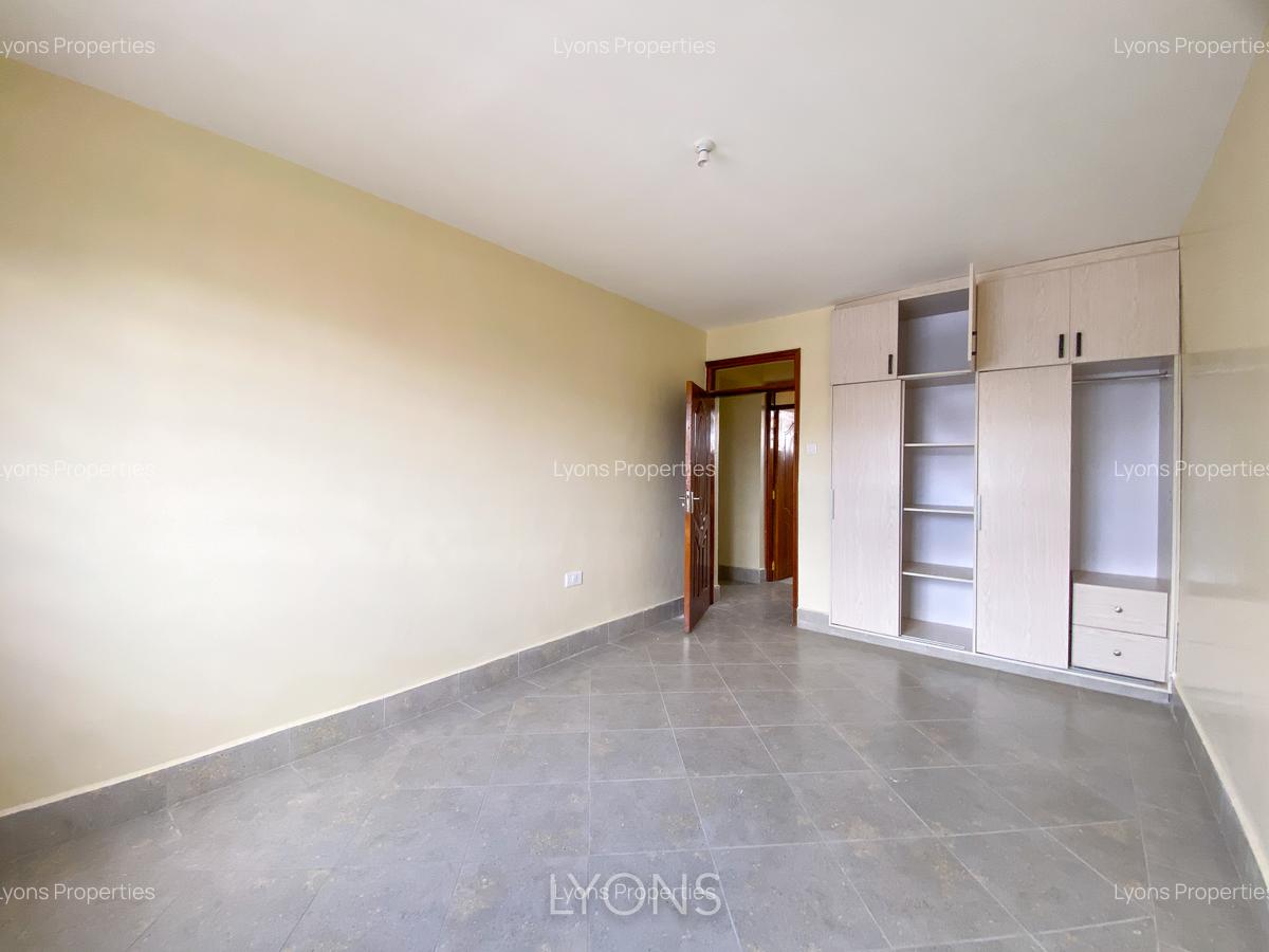 3 Bed Apartment with En Suite at Zambia Road - 13