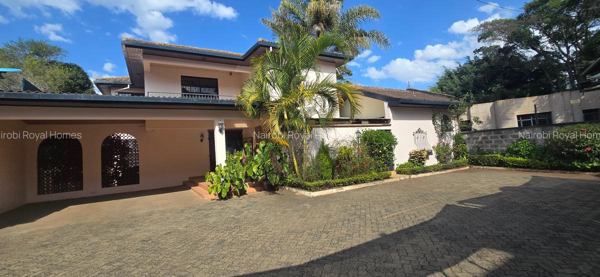 4 Bed House with En Suite at Convent Drive - 1
