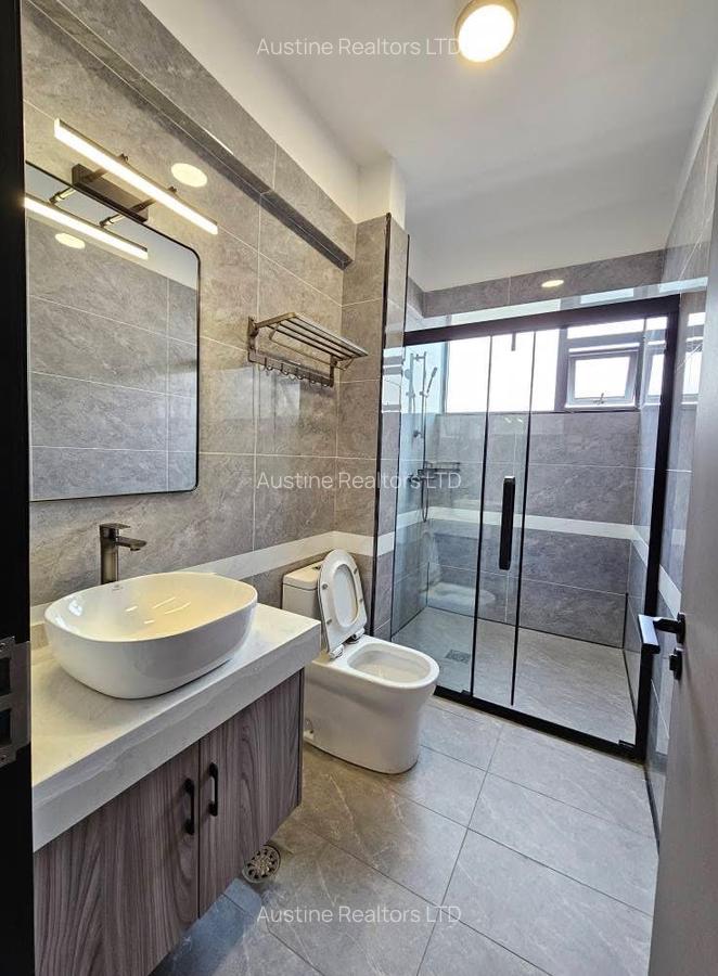 Serviced 4 Bed Apartment with En Suite at Othaya Road - 5