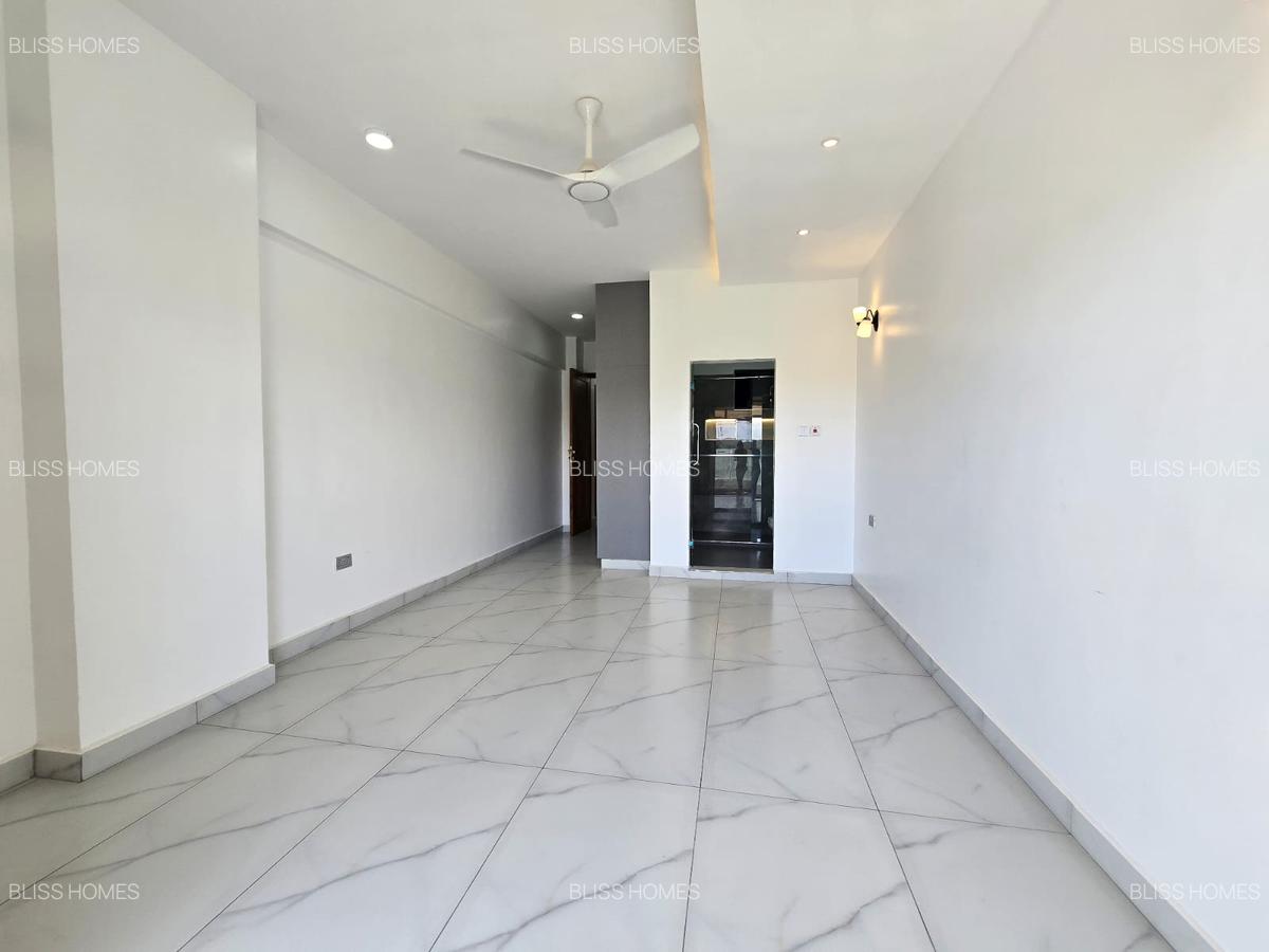 3 Bed Apartment with En Suite at Nyali - 10