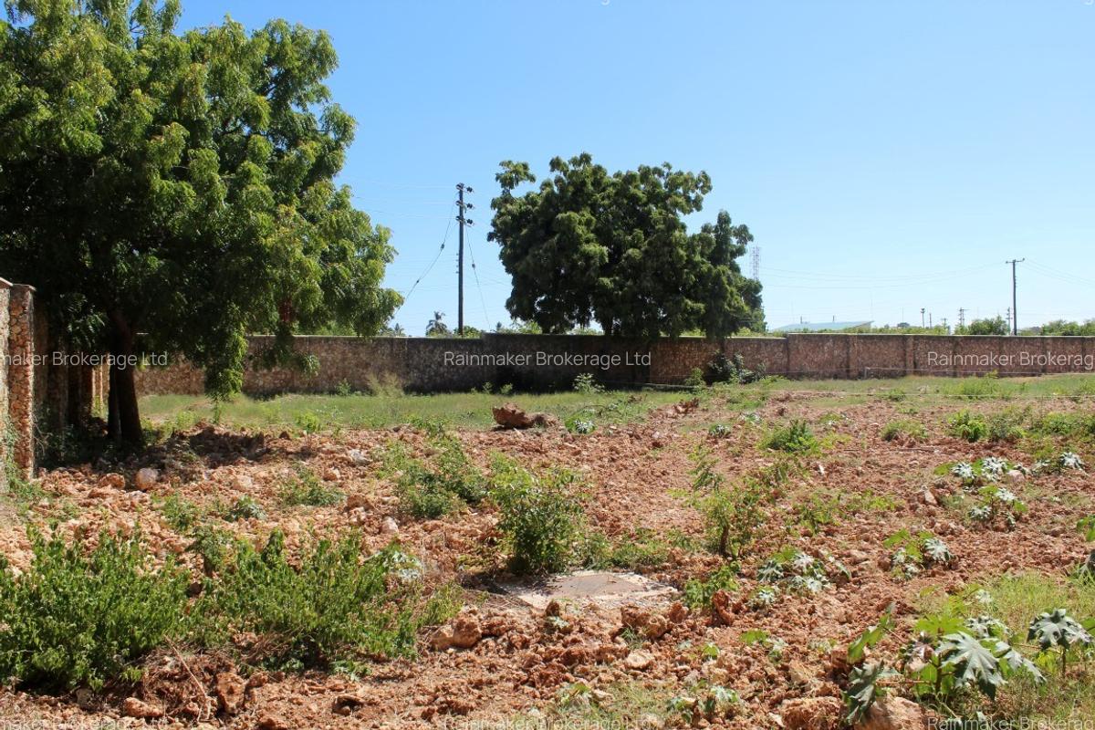 Land in Shanzu - 2