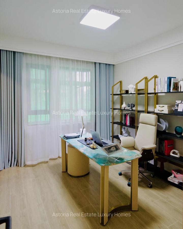 5 Bed Apartment with En Suite at 2026-406 - 19