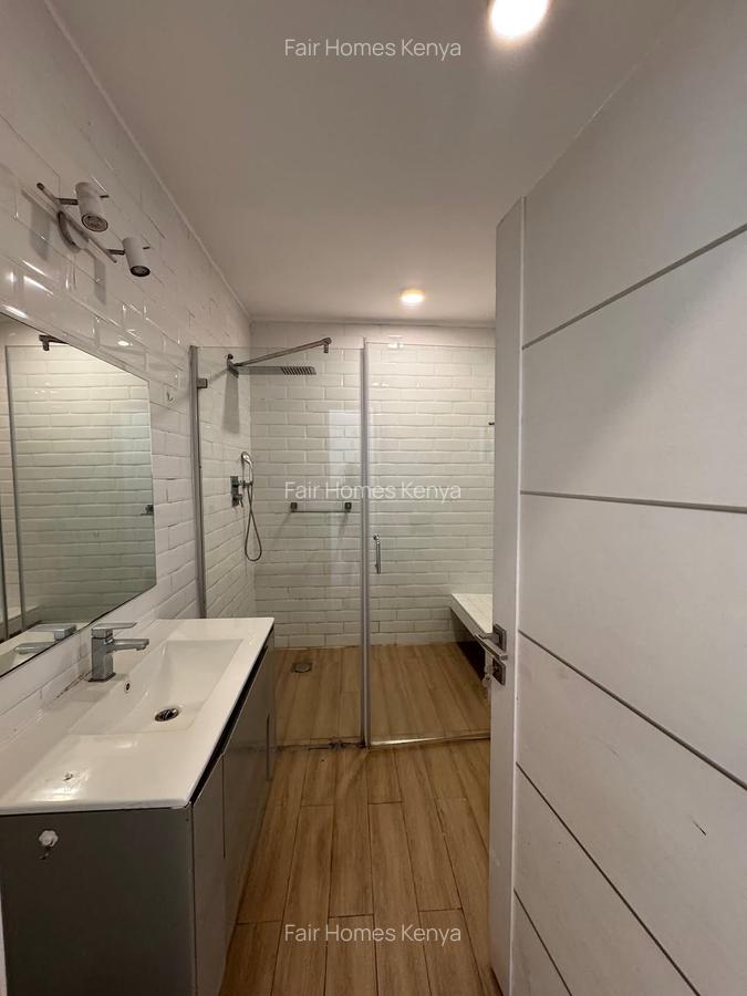 2 Bed Apartment with En Suite at Mbaazi Road - 8