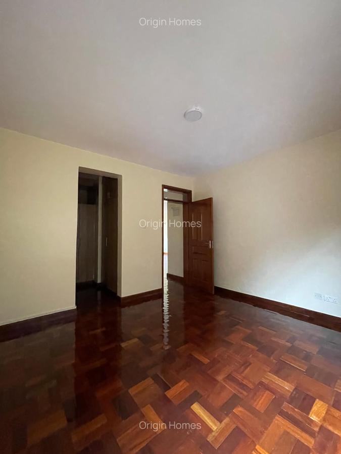 2 Bed Apartment with En Suite at Riverside Drive - 8