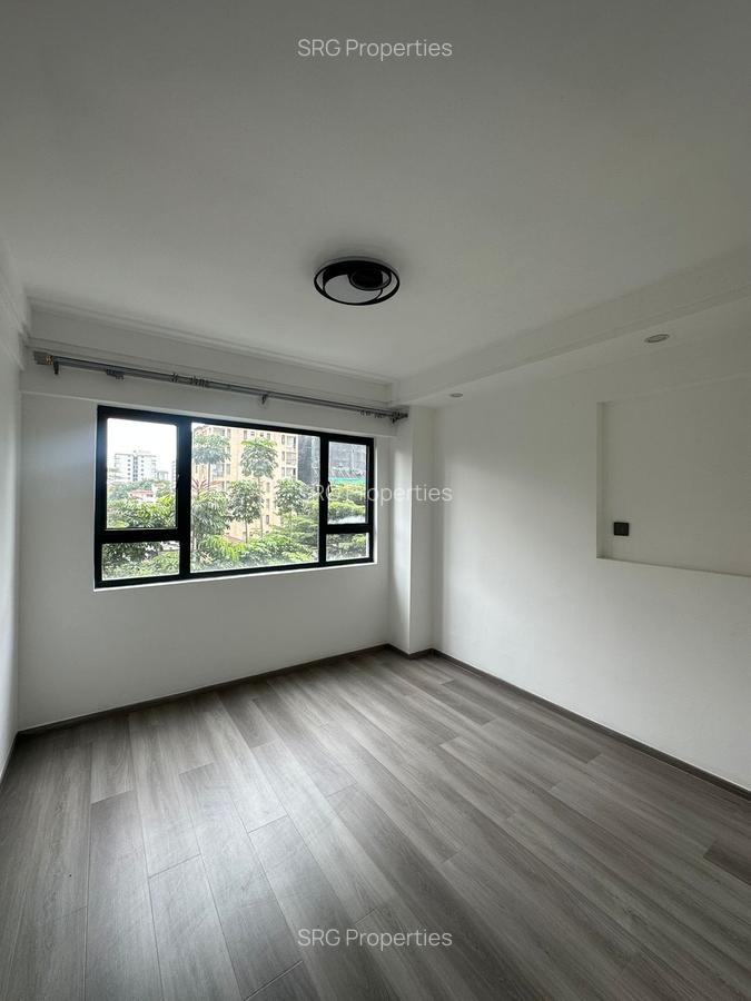 3 Bed Apartment with En Suite in Kilimani - 7