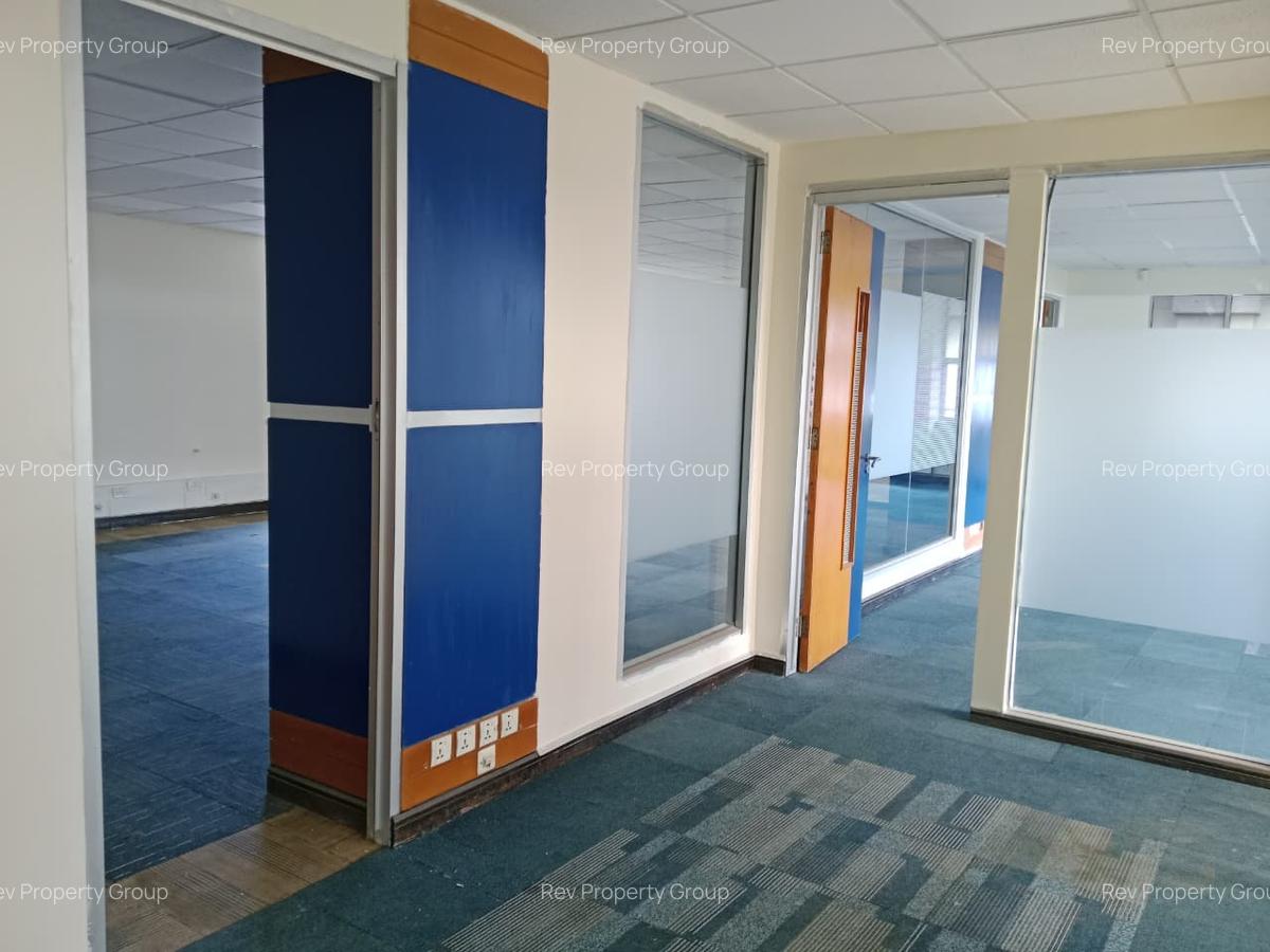 Office with Service Charge Included in Kilimani - 4