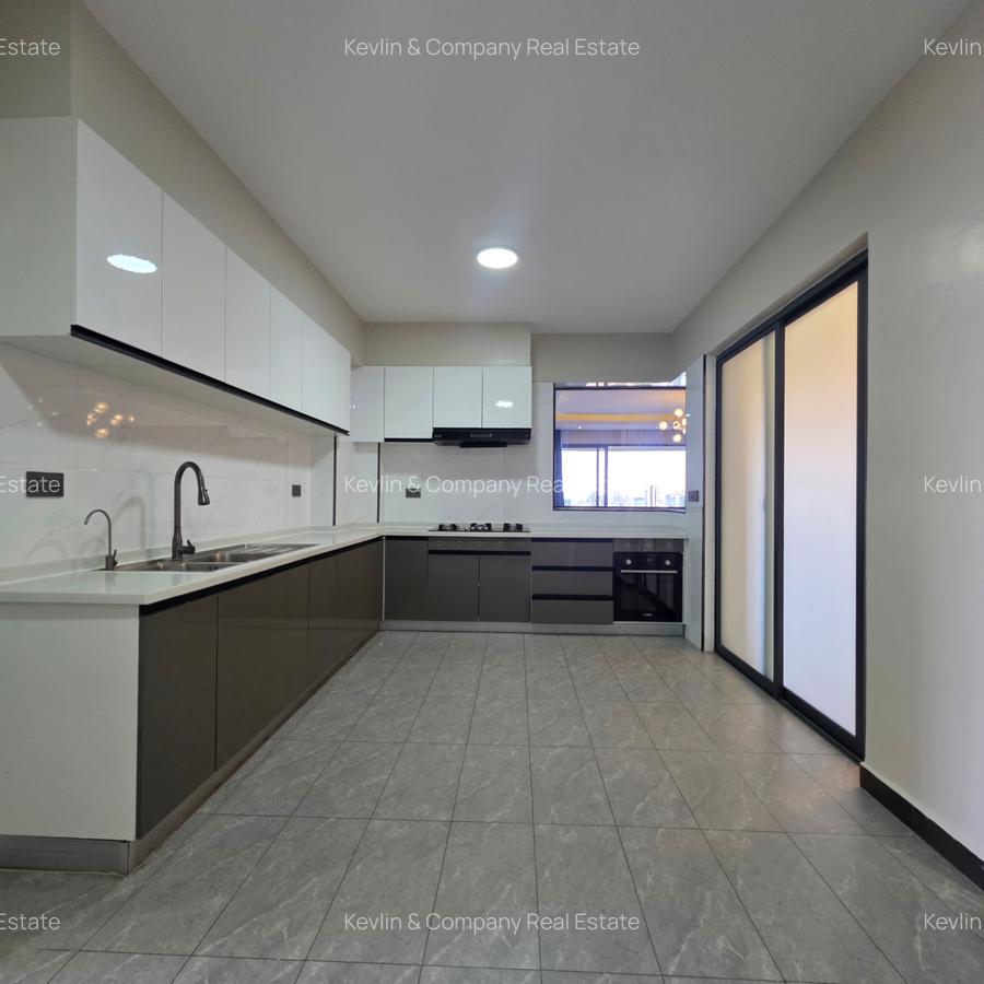 4 Bed Apartment with En Suite in Lavington - 5