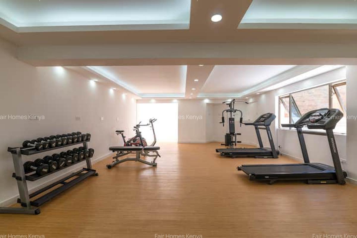 4 Bed Apartment with En Suite at Hatheru Road - 2