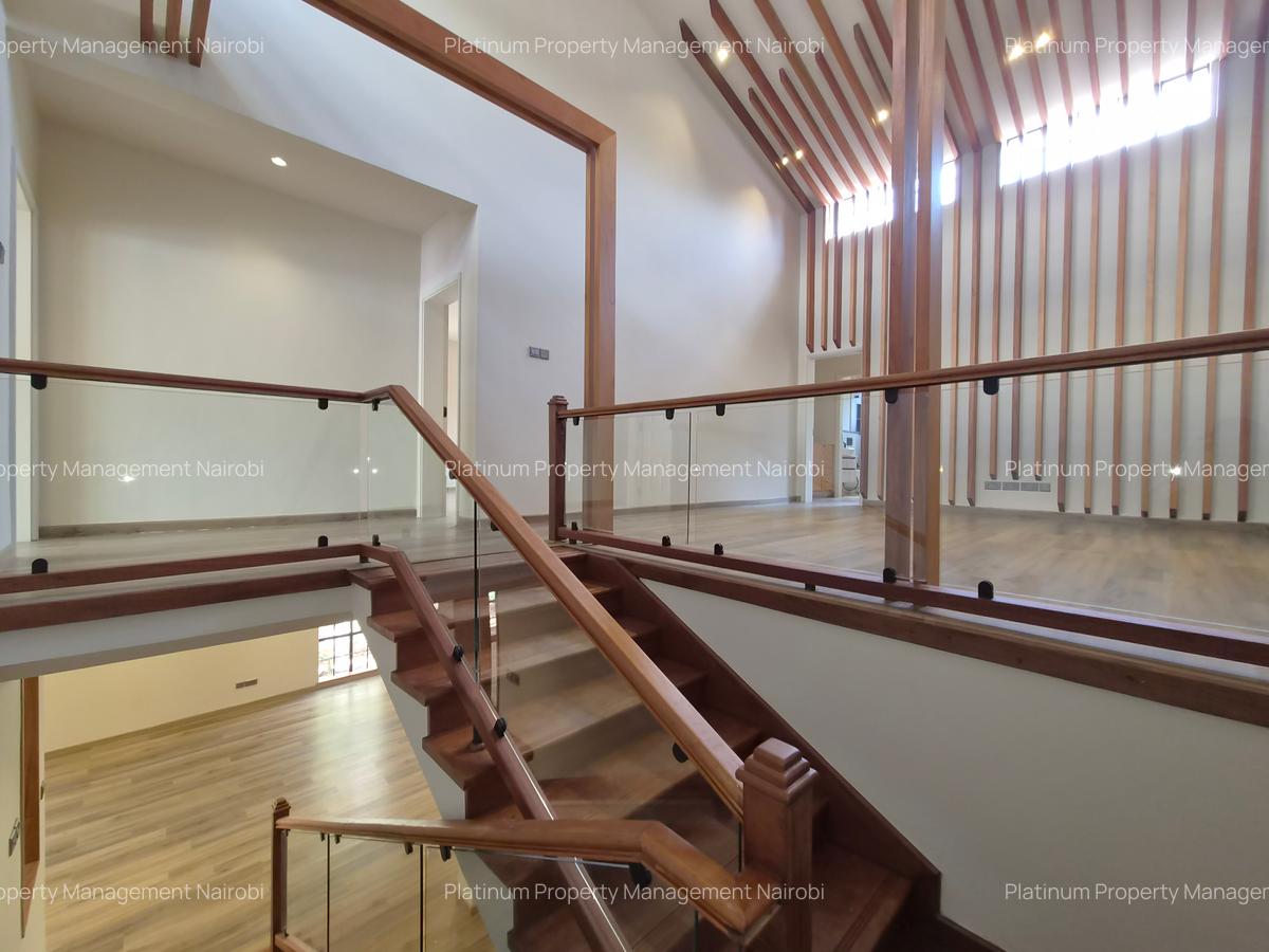 4 Bed House with En Suite at Westlands - 9