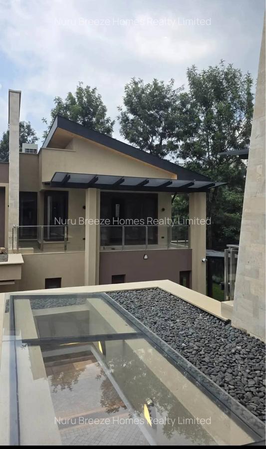 4 Bed Villa with En Suite in Runda - 15