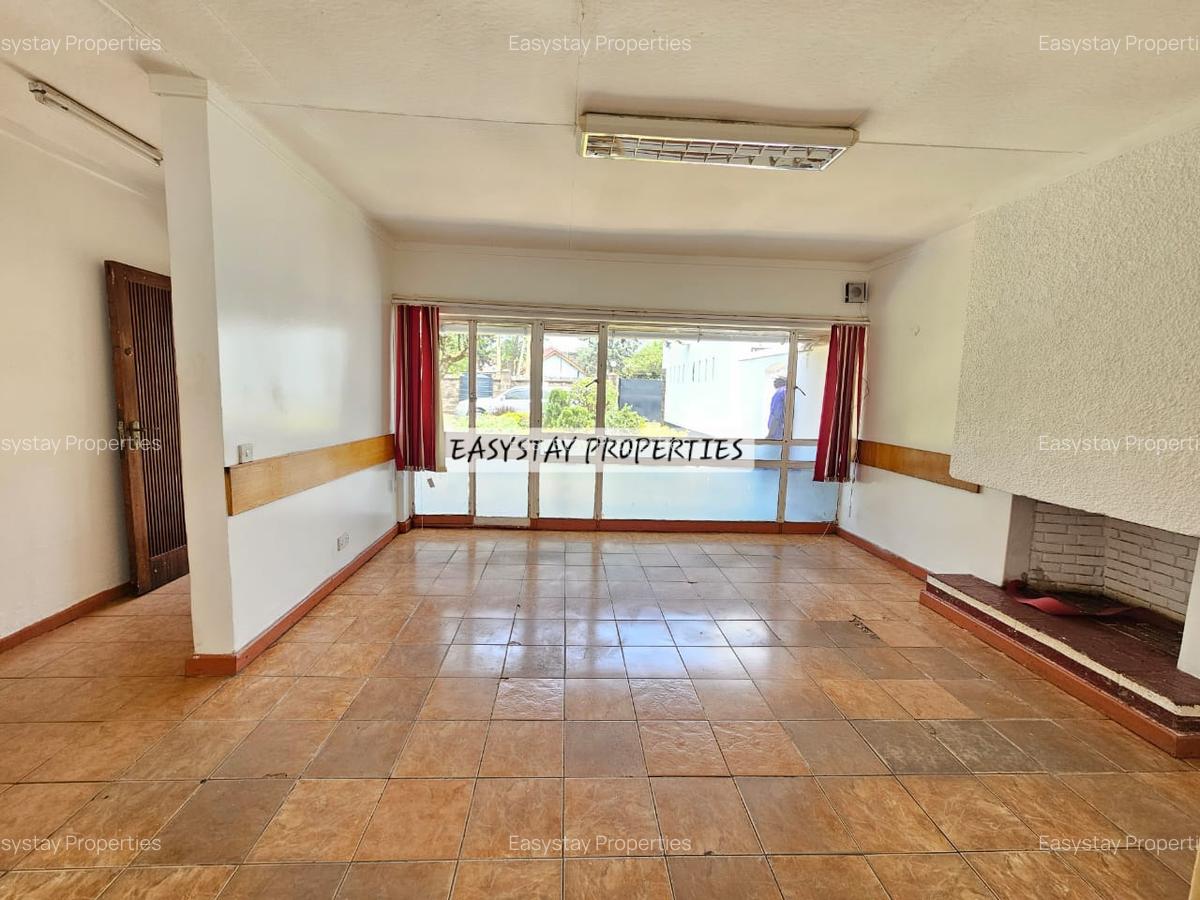 Commercial Property with Fibre Internet in Ngong Road - 3