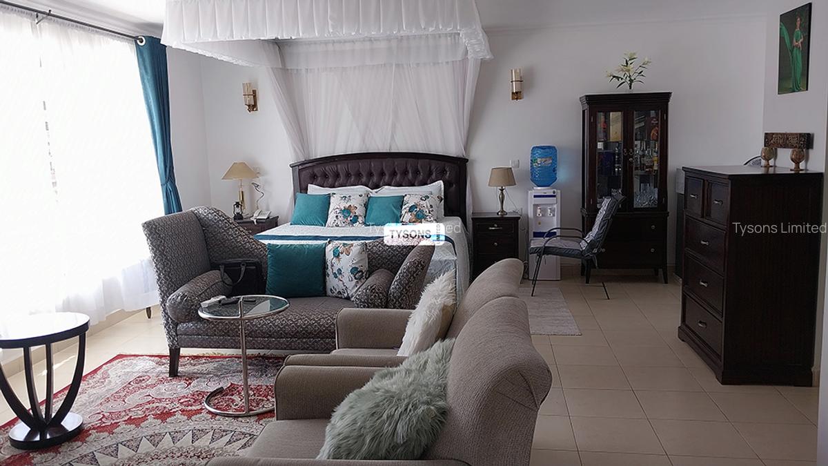 5 Bed Villa with En Suite in Syokimau - 10