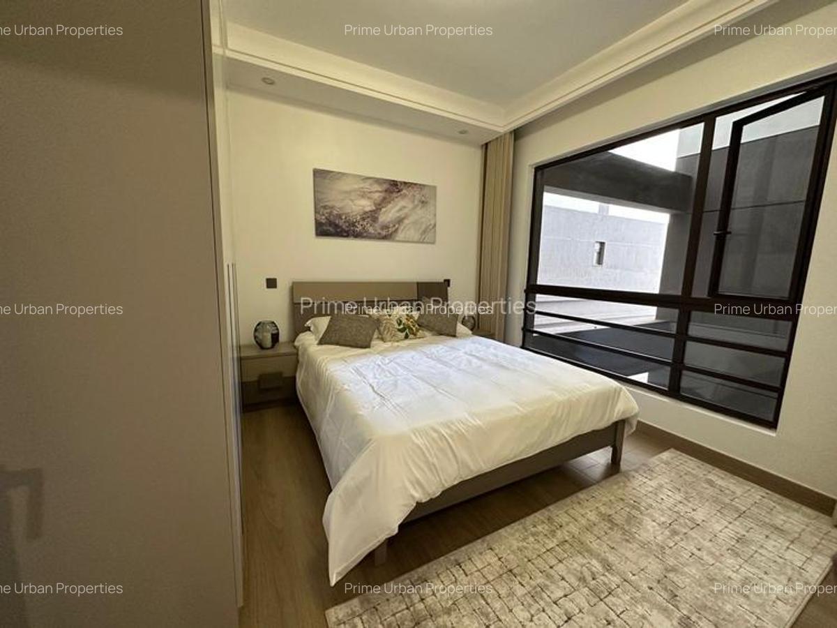 Serviced 2 Bed Apartment with En Suite in Riverside - 16