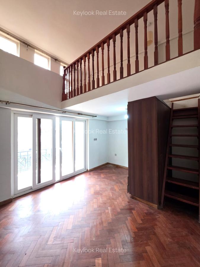5 Bed Townhouse with En Suite at Lavington Green - 10