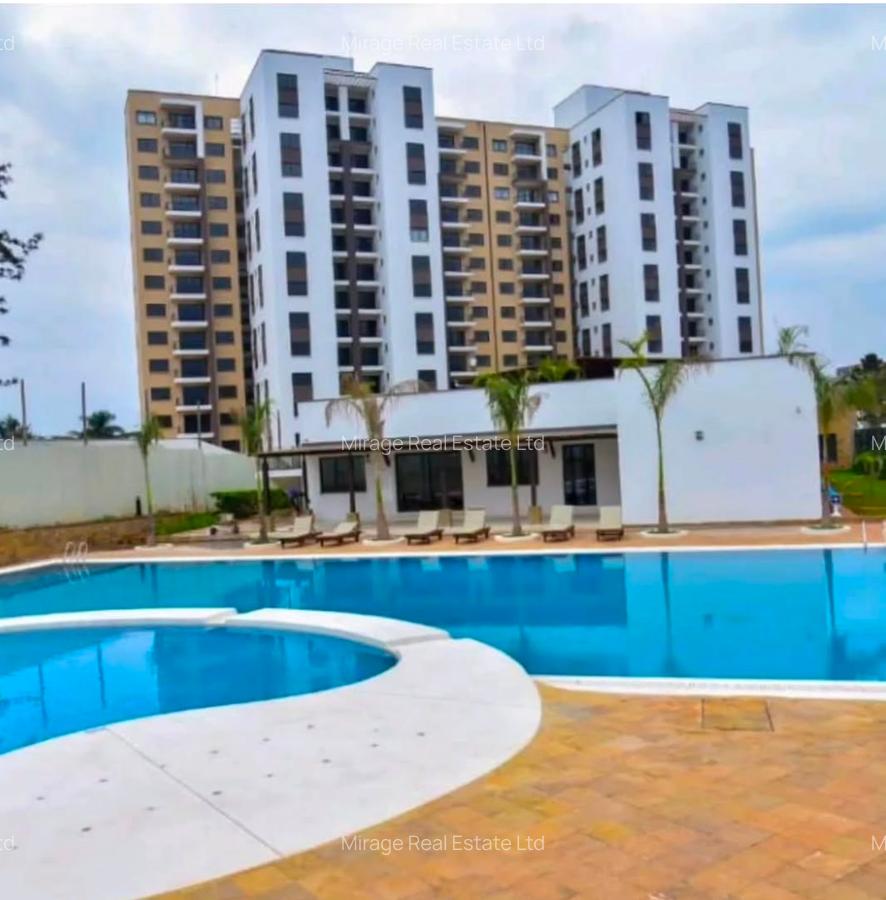 1 Bed Apartment with Swimming Pool in Garden Estate - 2