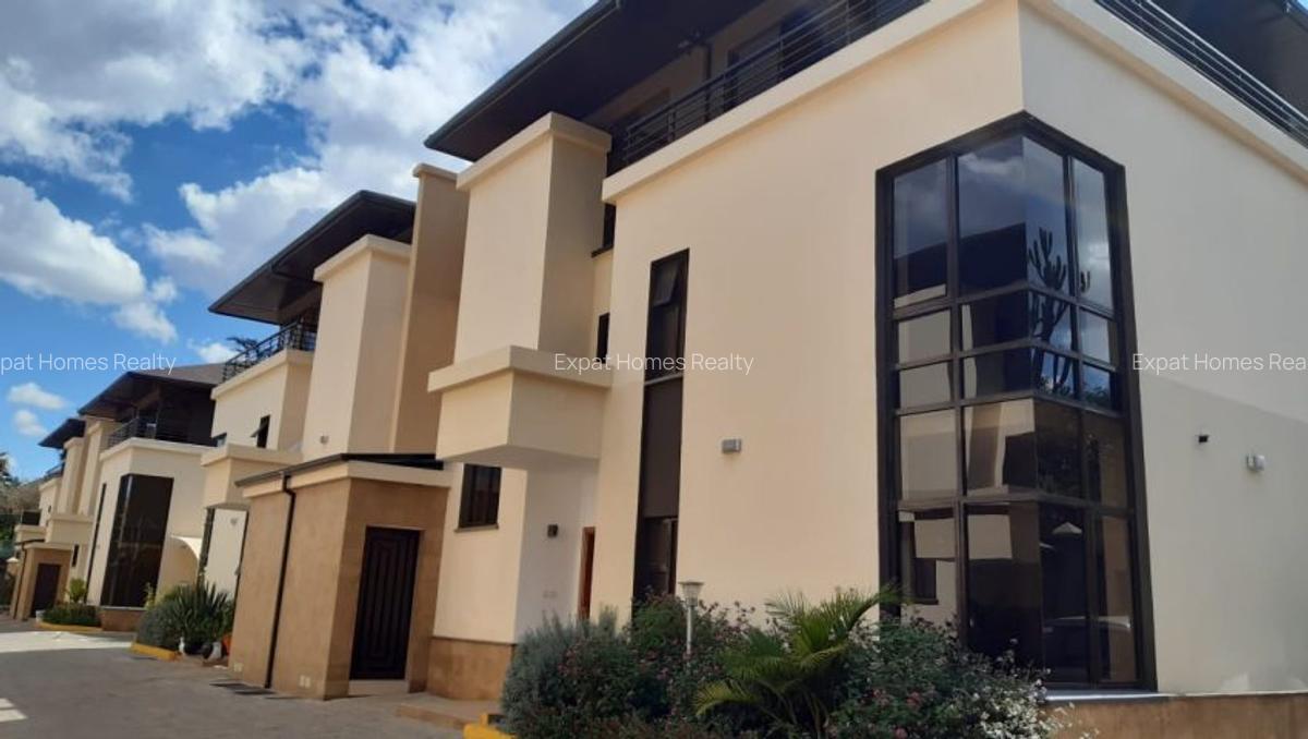 4 Bed Villa with Staff Quarters in Lavington - 2