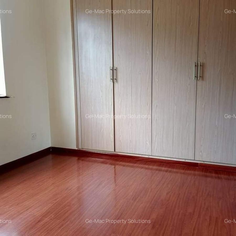 3 Bed Apartment with En Suite in Kiambu Road - 4