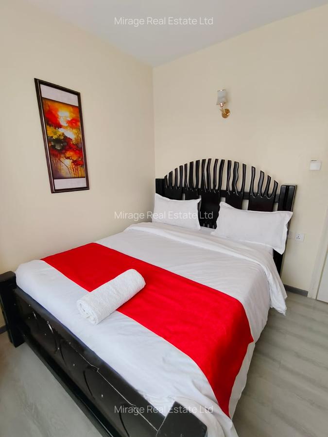 Serviced 3 Bed Apartment with Gym in Kilimani - 12