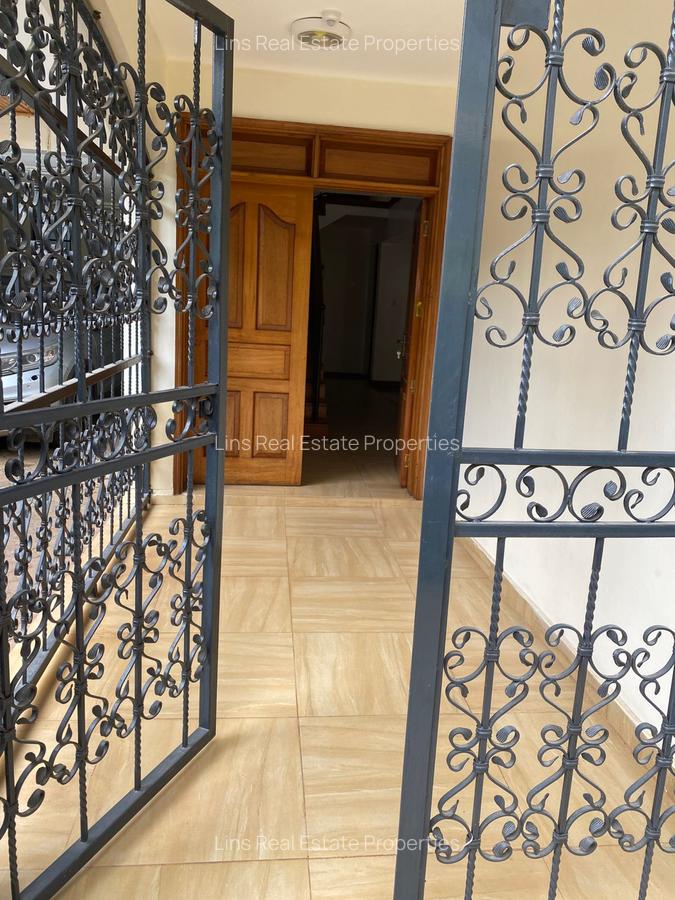 4 Bed Townhouse with En Suite in Westlands Area - 16