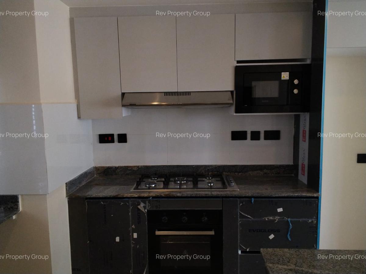 4 Bed Apartment with En Suite in Westlands Area - 5