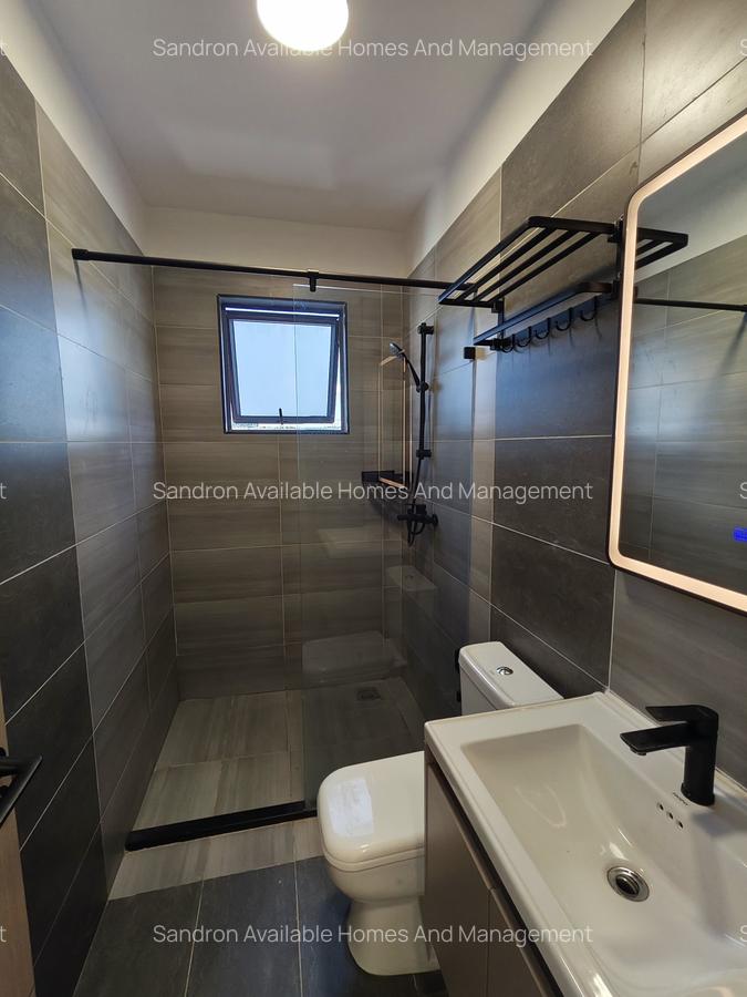 2 Bed Apartment with En Suite in Lavington - 9