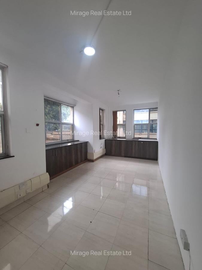 4,000 ft² Office with Service Charge Included in Westlands Area - 5