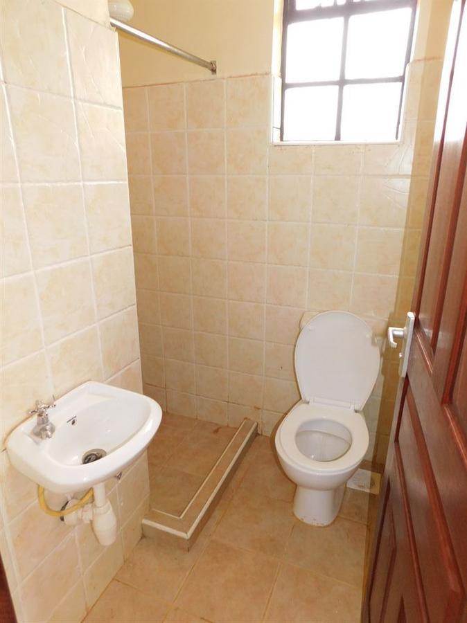 3 Bed House with En Suite at Fourways Junction - 15