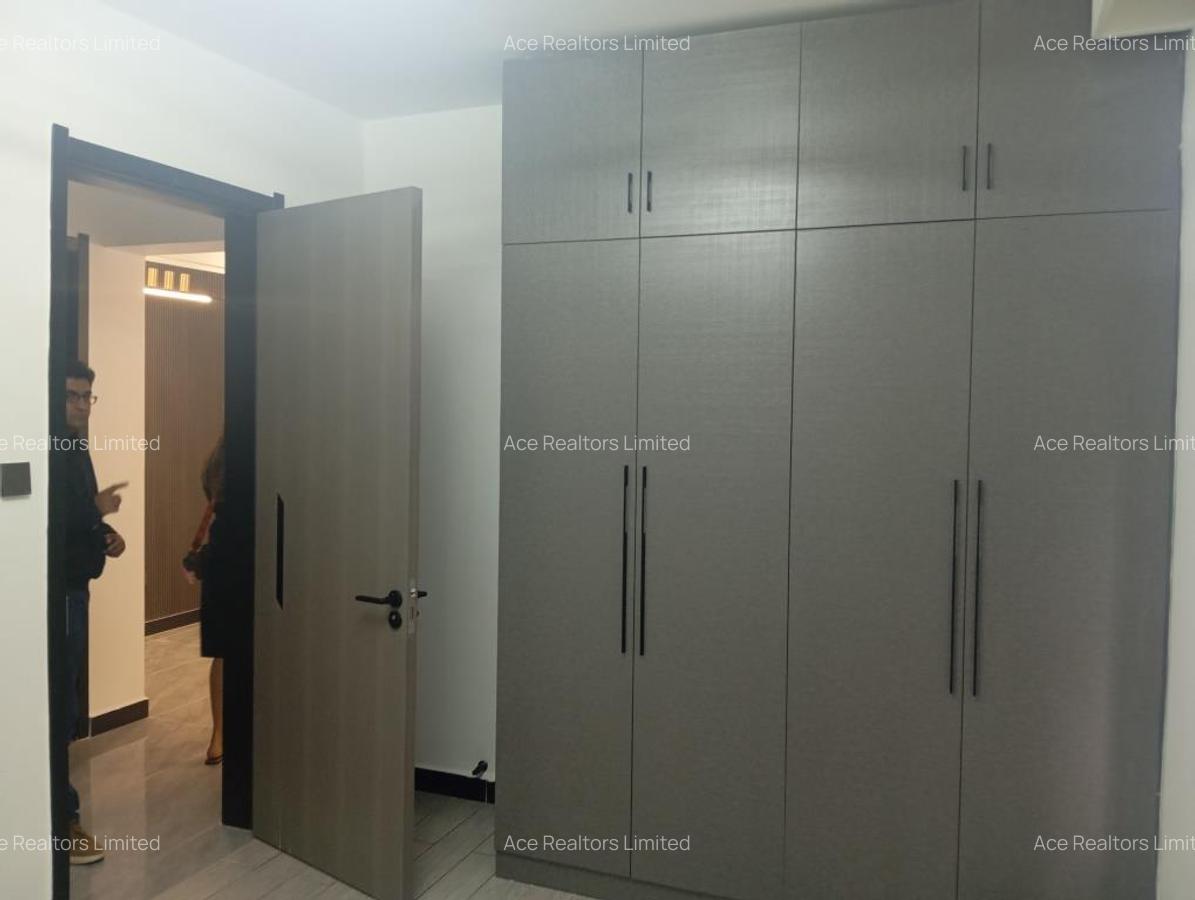 2 Bed Apartment with En Suite at Valley Arcade - 6